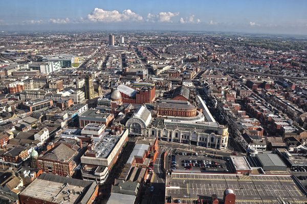 Singles in Blackpool: view of the city