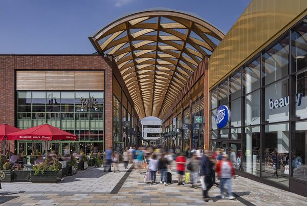 Singles in Bracknell: view of the city