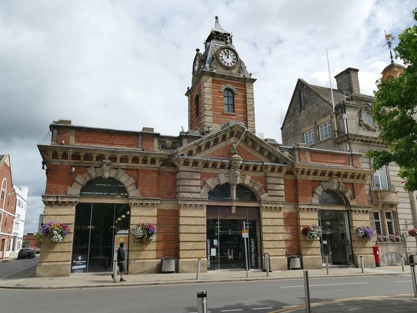 Singles in Crewe: view of the city