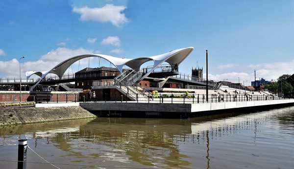 Singles in Kingston upon Hull: view of the city