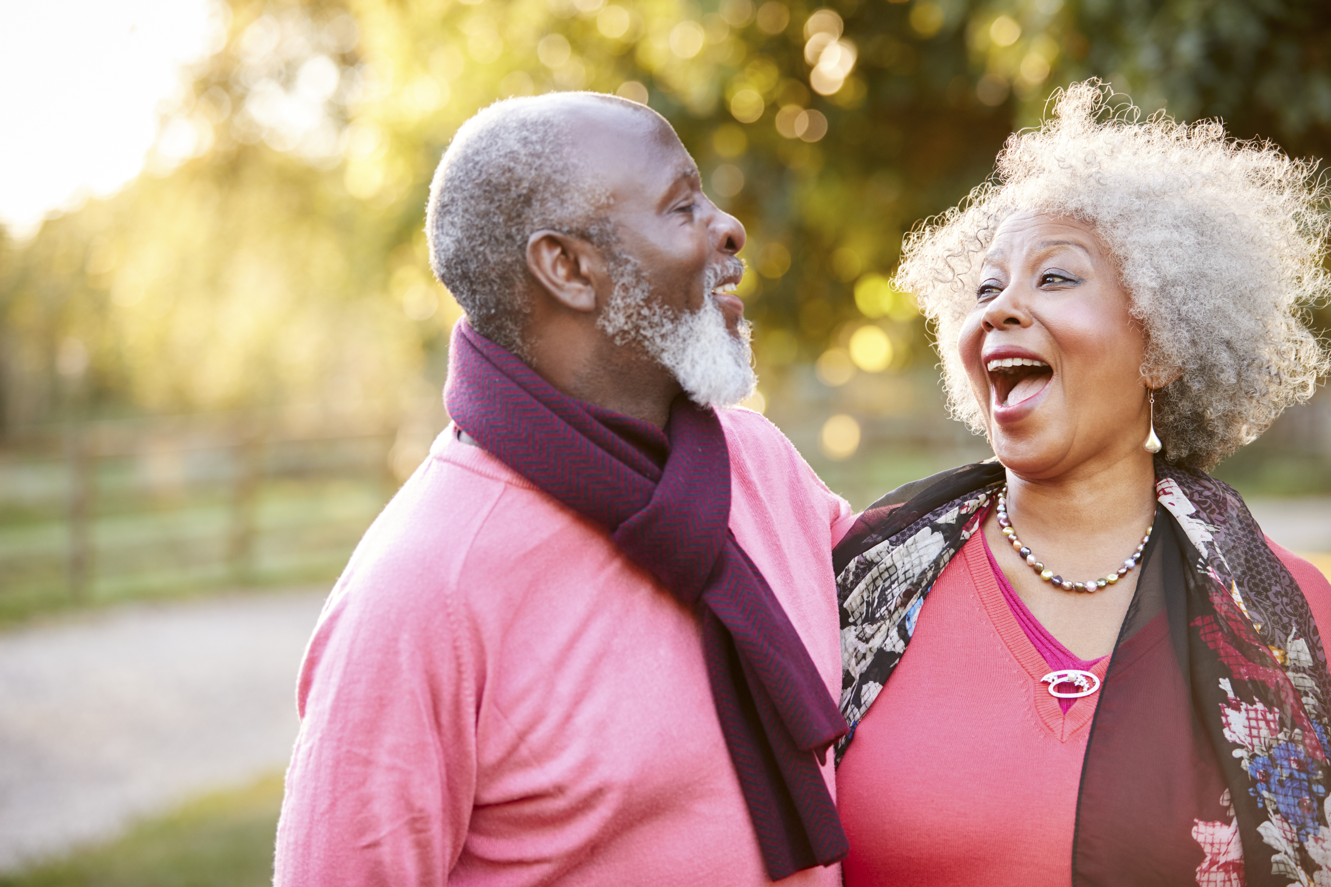 10 Best Senior Dating Sites That Older People Can Use for Free