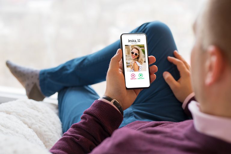 Are you curious about the Badoo Free Dating App? - DatingScout